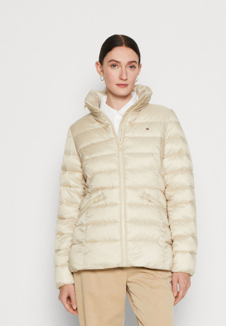 Tommy Hilfiger PADDED GLOBAL STRIPE JACKET Light jacket classic beige УТЕПЛЕННАЯ КУРТКА GLOBAL STRIPE JACKET Легкая куртка классический бежевый