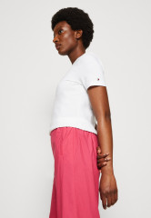 Tommy Hilfiger SLIM SIGNATURE Print T-shirt optic white SLIM SIGNATURE Футболка с принтом оптический белый