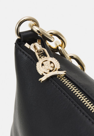 Tommy Hilfiger CASUAL CHIC Handbag black CASUAL CHIC сумочка черный