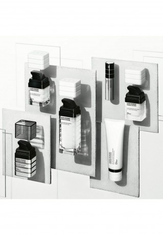 DIOR HOMME DERMO SYSTEM SOIN FERMETE AGE CONTROL GEISCHTSSERUM Serum transparent HOMME DERMO SYSTEM SOIN FERMETE AGE CONTROL FACE SERUM сыворотка