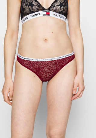 Tommy Hilfiger 3 PACK Briefs desert sky/white/rouge 3 НАБОР трусов небо пустыни/белый/румяна