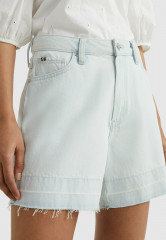 Tommy Hilfiger HIGH RISE STRAIGHT FIT Denim shorts kira ПРЯМОЙ КРОЯ С ВЫСОКОЙ ПОСАДКОЙ Джинсовые шорты Кира