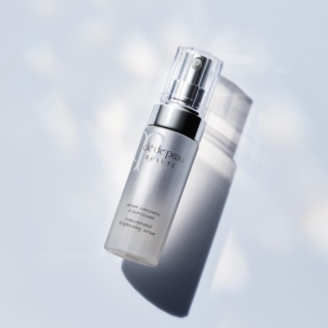 Cle de Peau Beaute Concentrated Brightening Serum Концентрированная осветляющая сыворотка