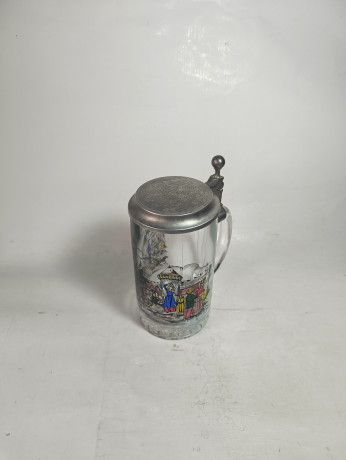 Немецкая пивная кружка винтажная BMF Germany с изображением деревенского сюжета, с крышкой, стекло/ олово, 0.5 л, 19 см, Германия, 1960-70гг.