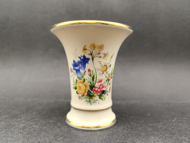 Ваза винтажная малая Cottier Freres Switzerland "Эшинен-Зе" с цветочным декором, фарфор, 7 х 8 см, Швейцария, 1960-70гг.