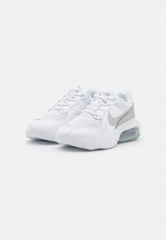Nike Sportswear AIR MAX VERONA Sneaker low white/metallic silver AIR MAX VERONA Низкие кроссовки женские белый/серебристый металлик