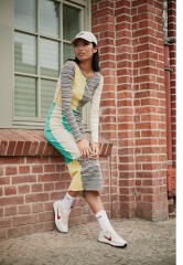 Nike Sportswear WAFFLE ONE Sneaker low sail/gym red/pearl white/black/white WAFFLE ONE кроссовки женские низкие парус/спортзал красный/жемчужно-белый/черный/белый