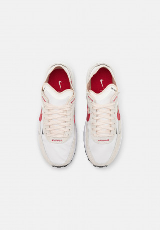Nike Sportswear WAFFLE ONE Sneaker low sail/gym red/pearl white/black/white WAFFLE ONE кроссовки женские низкие парус/спортзал красный/жемчужно-белый/черный/белый