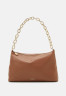 Tommy Hilfiger CASUAL CHIC Handbag cognac CASUAL CHIC сумочка коньяк