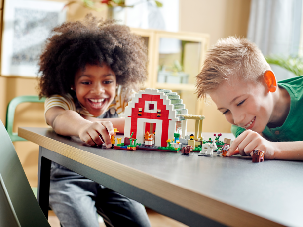 Lego Die rote Scheune Красный амбар