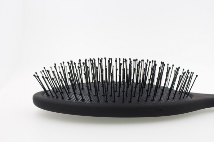 TBC TBC Detangler Haarburste Liquorice Black  Расческа для расчесывания TBC Detangler Liquorice Black