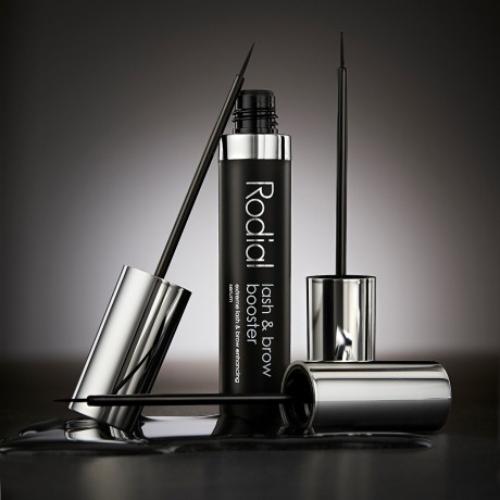 Rodial Lash & Brow Booster Serum Сыворотка-бустер для ресниц и бровей