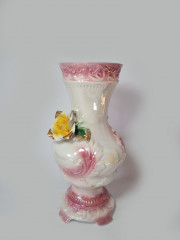 Capodimonte Italy Белая Ваза "Чайная роза" с шестью искусственными розами, 34см x 18см, Италия, 1960-70гг.