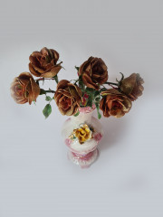 Capodimonte Italy Белая Ваза "Чайная роза" с шестью искусственными розами, 34см x 18см, Италия, 1960-70гг.