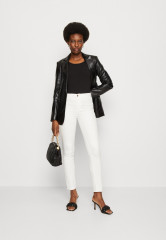 Tommy Hilfiger SLIM MODERN SCOOP Basic T-shirt black SLIM MODERN SCOOP Базовая футболка черный