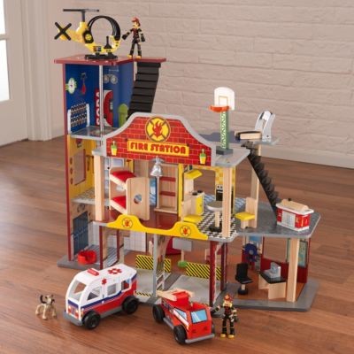 KidKraft Deluxe Fire Station Set Набор «Пожарная станция Делюкс»