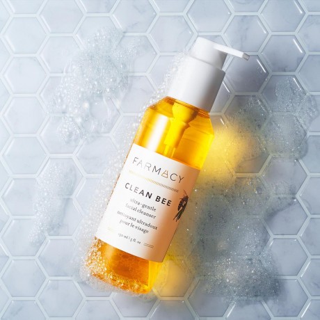 FARMACY Clean Bee Ultra Gentle Facial Cleanser  Ультрамягкое очищающее средство для лица Clean Bee