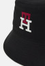 Tommy Hilfiger PREP MONOREV BUCKET UNISEX Hat black PREP MONOREV BUCKET UNISEX Шапка черный