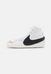 Nike Sportswear BLAZER MID #x27;77 JUMBO Sneaker high white/black/sail/team orange BLAZER MID #x27;77 JUMBO — Высокие кроссовки женские белый/черный/парус/командно-оранжевый