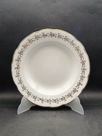 Тарелка винтажная S.C.Richard, Lambrate, позолоченный узор по краю, фарфор, 23 см, Италия, 1960-70гг.