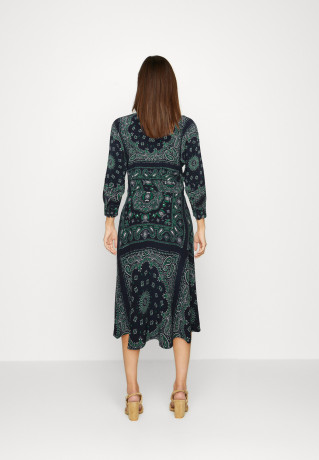 Tommy Hilfiger BANDANA WRAP KNEE DRESS Day dress desert sky ПЛАТЬЕ-БАНДАНА С ЗАПАХОМ НА КОЛЕНА Повседневное платье небо пустыни