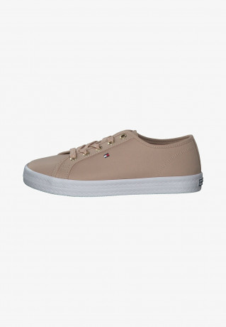 Tommy Hilfiger ESSENTIAL  Trainers misty blush ESSENTIAL Кроссовки туманный румянец