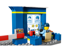 Lego Ausbruch aus der Polizeistation Побег из полицейского участка