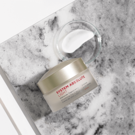 ANNEMARIE BORLIND System Absolute Glattende Tagescreme Light, Анна-Мария Борлинд Антивозрастной Дневной Крем для лица Легкий, 50 мл