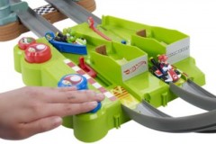 Mattel Hot Wheels Mario Kart Mario Rundkurs Trackset (SIOC) Гоночный трек Hot Wheels Mario Kart Mario Circuit (SIOC)