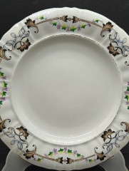Тарелка винтажная N.G.F с растительным узором по краю, фарфор, 24 см, Германия, конец XVIII - нач. XIX вв.