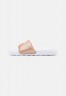 Nike Sportswear VICTORI ONE SLIDE Pantolette flach metallic red bronze/white VICTORI ONE SLIDE Мюли на плоской подошве металлик красная бронза/белый