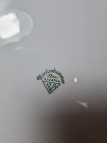 Plankenhammer Floss Bavaria Круглое блюдо "Виноград и орехи", 27см, Германия, 1960-70гг.