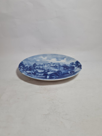 Тарелка декоративная винтажная Genuine Blue China "Тур Мерседес Бенц. Манхейм", мотив 6, фарфор, 19.5 см,Германия, 1960-70гг.