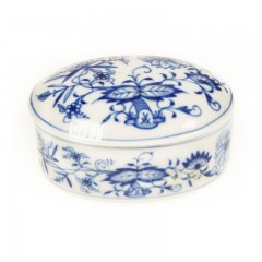 Meissen Meissen Zwiebelmuster kobaltblau - weisser Rand Dose oval 8x6 cm / h: 4,5 cm Мейсен луковый узор кобальтово-синий - белый край коробка овальная 8x6 см / высота: 4,5 см