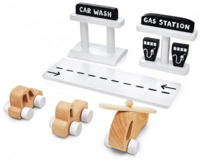 mamabrum Holzgarage mit Aufzug Деревянный гараж с лифтом