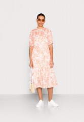 Tommy Hilfiger VOILE MIDI FLARE DRESS Day dress pineapple island/sunset peach ПЛАТЬЕ МИДИ VOILE Повседневное платье ананасовый остров/персиковый закат