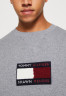 Tommy Hilfiger TOMMY HILFIGER X SHAWN MENDES GOOD LUCK CREWNECK EXCLUSIVE UNISEX Sweatshirt medium grey heather TOMMY HILFIGER X SHAWN MENDES GOOD LUCK CREWNECK EXCLUSIVE UNISEX Толстовка средний серый вереск
