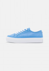 Tommy Hilfiger ESSENTIAL STRIPE  Trainers hydrangea blue ESSENTIAL STRIPE Кроссовки гортензия синяя