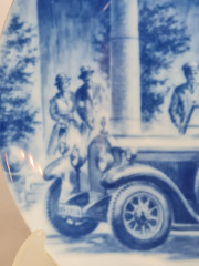 Тарелка декоративная винтажная Genuine Blue China "Тур Мерседес Бенц. Нюрнберг", мотив 7, фарфор, 19.5 см,Германия, 1960-70гг.