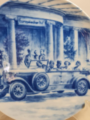 Тарелка декоративная винтажная Genuine Blue China "Тур Мерседес Бенц. Нюрнберг", мотив 7, фарфор, 19.5 см,Германия, 1960-70гг.