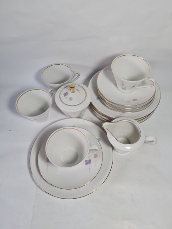 Сервиз чайный винтажный Schumann Arzberg Bavaria на 4 персоны, в пастельных тонах, фарфор, чайное трио - 4 шт., молочник, сахарница, Германия, 1970-80гг.