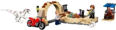 LEGO LEGO Jurassic World 76945 Atrociraptor: Motorradverfolgungsjagd LEGO Jurassic World 76945 Погоня на мотоцикле за атроцираптором
