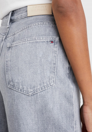 Tommy Hilfiger BALLOON HW A Relaxed fit jeans nely BALLOON HW A Джинсы свободного кроя нели