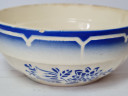 Миска винтажная Sarreguemines / Canebiere с синим орнаментом, фарфор, Франция, 1940-50гг.