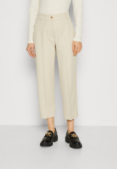 Tommy Hilfiger STRAIGHT PANT Chinos classic beige ПРЯМЫЕ БРЮКИ Брюки чинос классический бежевый